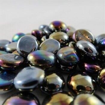 Chessex Glas Tokens - Sort Iriseret Opal er et sæt flotte tokens du kan bruge i dine favorit kort- eller brætspil