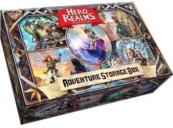 Hero Realms: Adventure Storage Box er en praktisk løsning til opbevaring af din samling af dette deckbuilder kortspil
