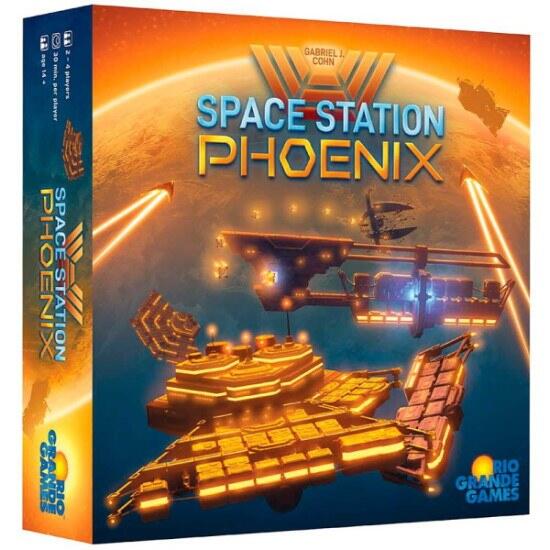 Space Station Phoenix er et brætspil, hvor du er et rumvæsen der skal bygge en rumstation ved Jorden