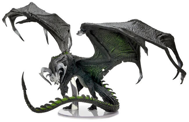 Dragen står her i al sin pragt, siddende på en 75 mm base og med et 10-tommers vingefang.