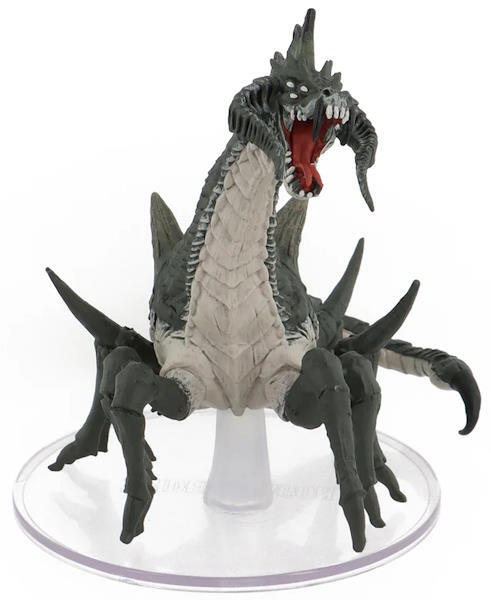 En Huge-sized plastikfigur, som er formalet og klar til brug