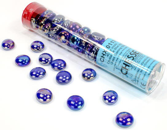 Mørkeblå iriserede krystal tokens, der skinner som en drages skæl og er perfekte til næsten enhver slags fysisk gaming.